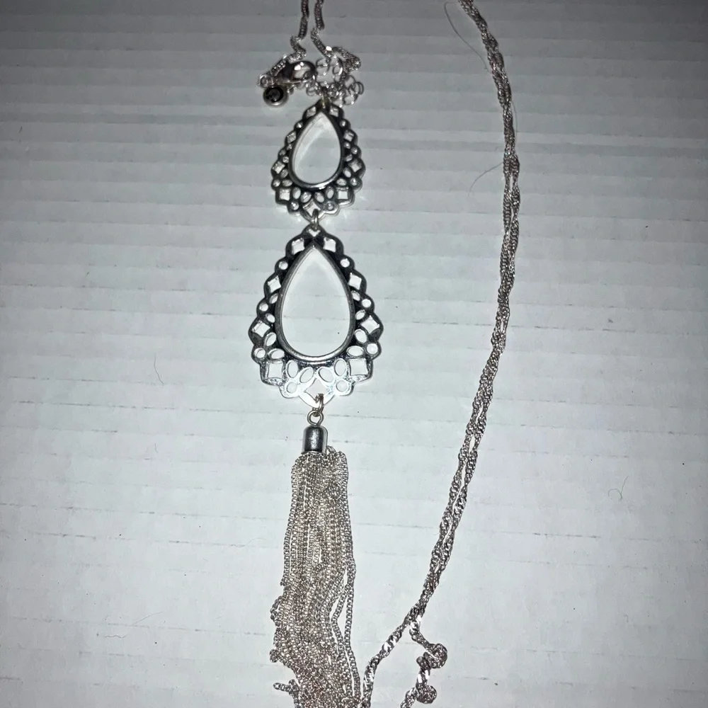 Silver Teardrop Filigree Tassel Pendant Long Chain Necklace‎